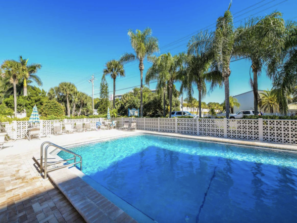 Siesta Key Vacation Rental Townhome One Minute to Beach